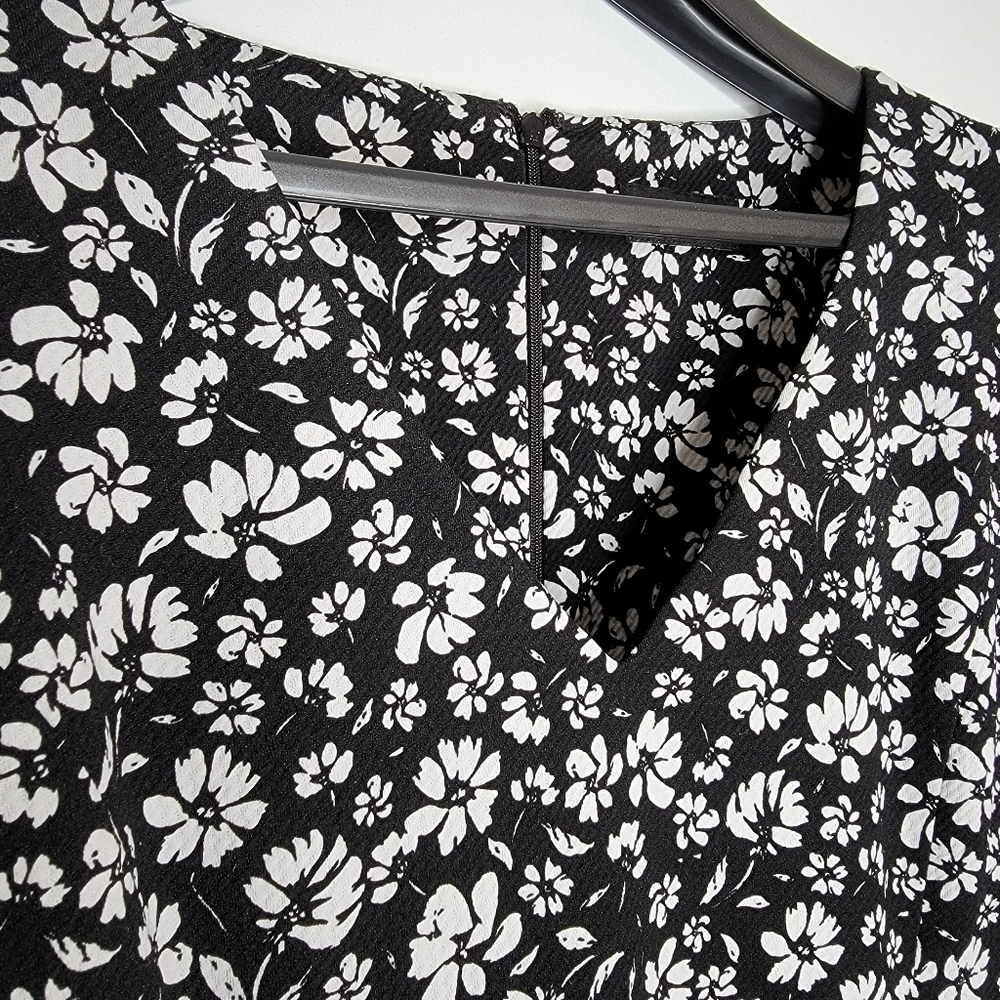 Karl Lagerfeld Womens Floral Dress - Picture 5 of 13